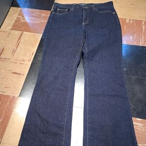 LRL Lauren Ralph Lauren dark blue bootcut flare denim jeans in a misses size 12